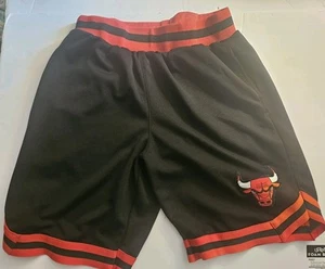 Chicago Bulls NBA Ultra Spiel schwarz rot Shorts Herren Medium  - Bild 1 von 9