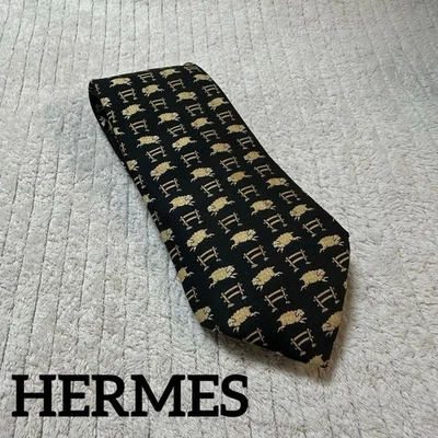 Hermes шелковый галстук овец животных узор черный б/у - Изображение 1 из 4