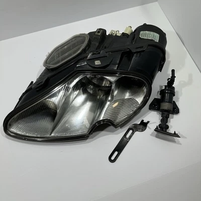 97-06 Jaguar XKR XK8 X100 lado izquierdo del conductor halógeno lámpara lavadora OEM Foto 1 de 4