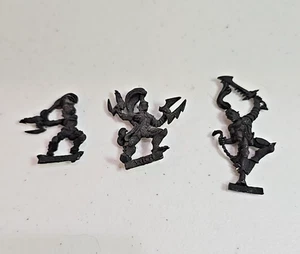 Lotto Warhammer 40k Dark Eldar Drukhari Wyches x3 fuori produzione metallo vintage innescato nero - Foto 1 di 4