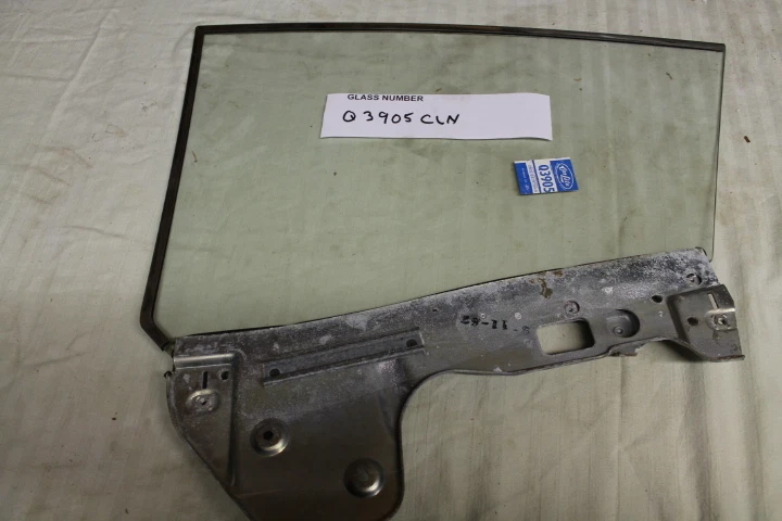 1968 FORD FAIRLANE, MERMERCURY COMET 2 ДВЕРИ ХАРДТОП (FASTBACK) QTR СТЕКЛО RH ПРОЗРАЧНЫЙ - Изображение 1 из 1