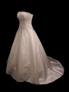 STUNNING COUTURE PRINCESS A-LINE MON CHERI BRIDAL GOWN WEDDING DRESS 10