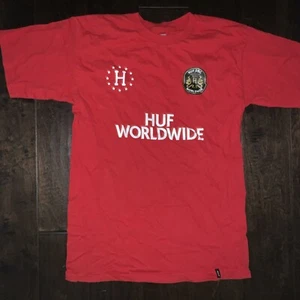 HUF Worldwide Soccer Gr. Small Jersey Tee T-Shirt rot #02 - Bild 1 von 2