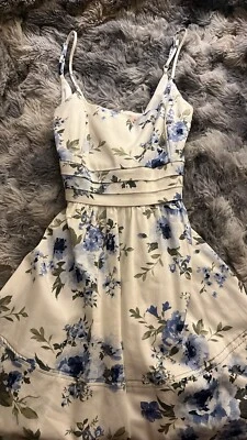 Francesca’s Caroline Fit & Flare Dress Size Medium White Blue Floral Zip / Tie - Image 1 of 2