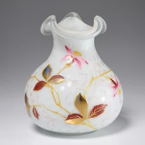 Fenton Painted Lily Burmese Satin Glass Ruffled Vase READ 8.25"h Iris Apfel - Picture 1 of 7