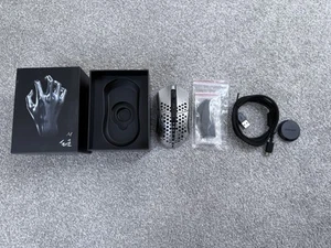 Finalmouse TenZ Starlight Pro Gaming Mouse Medium Ultra-Light - Afbeelding 1 van 2