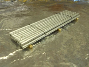 ** Heico 08720 Load Metal Rods on Wooden Blocks 90mm TT / HOe / HO / 00 - Picture 1 of 1