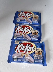 NEW 3 Kit Kat Blueberry Muffin Flavored Creme Wafers FREE WORLDWIDE SHIPPING - Picture 1 of 3