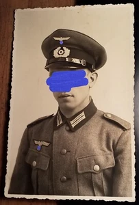 Deutscher Soldat in Uniform Wehrmacht ? / Foto E. Grimm Straßburg ? - Bild 1 von 2