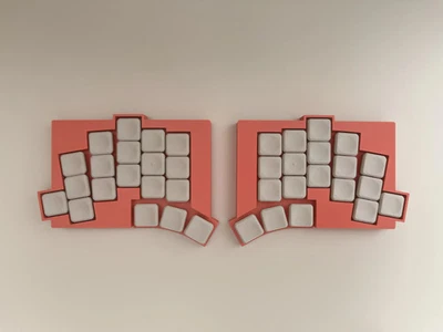 TOTEM Wireless Split Ergonomic Keyboard ZMK Bluetooth Choc V1 Low Profile DIY - Image 1 of 4