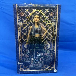 Mattel Barbie Signature Barbie Diwali Doll Anita Dongre Certificate Authenticity - Picture 1 of 16