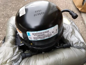 Tecumseh refrigeration compressor- NEW - Open box TP121AR024 A2 - Picture 1 of 3