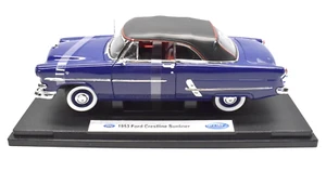 WELLY 1:18 Scale Diecast Car 1953 Ford Crestliner Sunliner Collectible - Picture 1 of 9