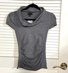 TAKE OUT Gray Sweater Side Ruching Cap Sleeve Size Small Women New - Picture 1 of 10