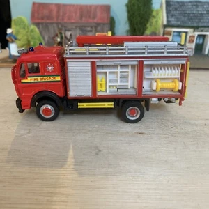 Cararama Mercedes Fire Engine Truck Emergency Vehicle 1:60 Diecast - Used Cond - Picture 1 of 9