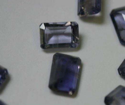 4x6mm Natural Púrpura Iolita Esmeralda Piedras Preciosas Facetadas Gran Calidad Frasco de Gemas Gratis Foto 1 de 1