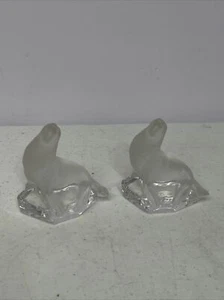 Goebel Frosted Crystal Seal /Sea Lion on Iceberg Figurines Lot of 2 Great Shape - Picture 1 of 11