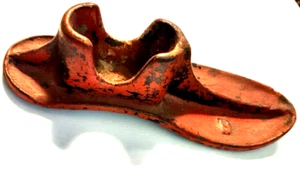 Metal Base Part of a Vintage shoe cleaning stand - Picture 1 of 2