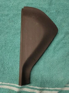 Cubierta de tapa de tablero del lado del pasajero delantero Malibu LTZ 2009 OEM 798229431 negra S18 - Imagen 1 de 2