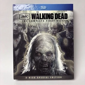 The Walking Dead - Complete 1st Season - Blu-ray 3-Disc Box Set - NM - Picture 1 of 3