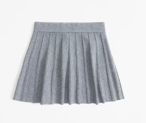 Abercrombie & Fitch Kids Girls Grey Sweater Pleated Skirt Size 11/12 NWT - Picture 1 of 6