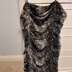 JOA Just One Answer Snake Print dress - size M NWT - Picture 1 of 6