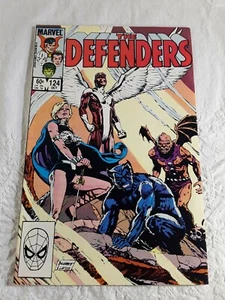 The Defenders Comic Book #124 1983 Marvel - Picture 1 of 12
