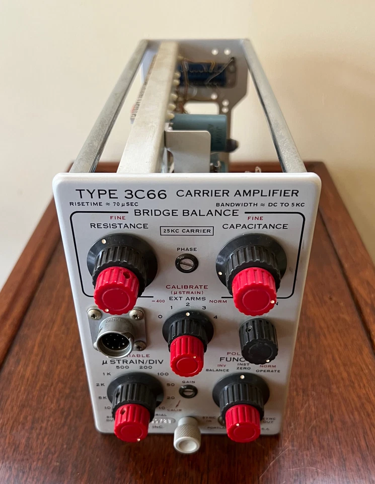 AMPLIFICADOR PORTADOR TEKTRONIX TIPO 3C66 DE COLECCIÓN ¡MUY LIMPIO! Foto 1 de 4