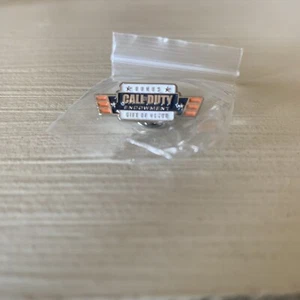 Call of Duty Endowment Gift of Honor Pin Badge RARE NEW OFFICIAL PROMO PS4 XB1 - Picture 1 of 8