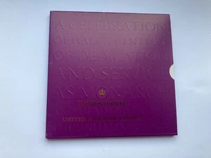 2002 Golden Jubilee Five 5 Pound Coin Royal Mint Pack BU - Picture 1 of 7