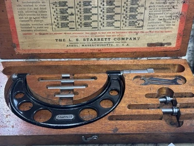 Early L. S. Starrett Micrómetro Pinza Nº224 Juego Una Caja de Madera Original de 2 a 6” Foto 1 de 4