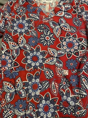 Peaches Red White And Blue Butterfly Scrub Top Large - Image 1 of 4