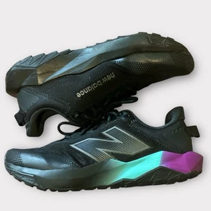 Zapatillas de trail running New Balance Dynasoft Nitrel V6 para mujer negras/jade 7,5 W 6 M - Imagen 1 de 8
