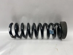 CHEVROLET CAMARO Cabrio 6.2 2016 Rear Left Right Coil Spring 23341851 23421478 - Picture 1 of 9