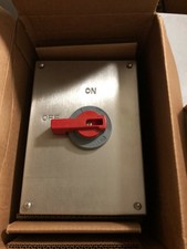 Hubbell Disconnect Switches, Enclosure, Circuit-Lock, Stainless Steel