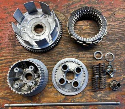 Honda Interceptor 500 1984-1985 embrague completo con herrajes 22100-MJ8-020 Foto 1 de 4