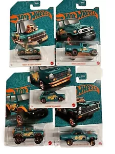 Hot Wheels 56th Anniversary Pearl Chrome E Case (5 Cars Set) Styles May Vary - Picture 1 of 1