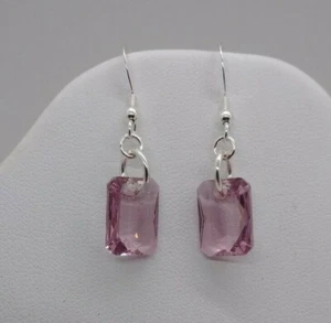 m/w Sterling Silver Swarovski Crystal Lt Amethyst Emerald Cut Earring Leverback - Picture 1 of 2