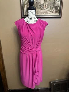 Dress RONNI NICOLE Women's Sleeveless Fuchia Midi Dress Size 10 Worn Once - Picture 1 of 7
