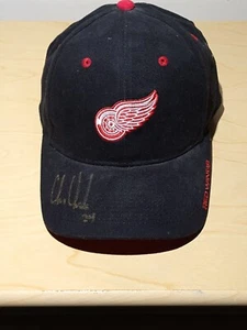 brand new Detroit Red wings hat signed by Chris chelios. Black and red CCM brand - Picture 1 of 10