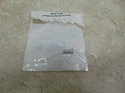 Tornillo de cubierta de solenoide de arranque Harley Davidson M4 x 0,7 x 12 P/N: 979 Foto 1 de 2