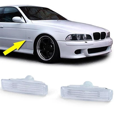 Coppia frecce laterali bianche adatte per BMW Serie 5 E39 Berlina Touring 95-03 - Immagine 1 di 4