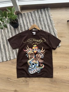 CAMISA ED HARDY DE CHRISTIAN AUDIGIER DISEÑO RARA MARRÓN LOGOTIPO GRANDE HOMBRES TALLA S-M - Imagen 1 de 7