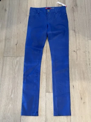 Pantalones de cuero de cordero azul Alice & Olivia ~ cintura 27” ~ entrepierna 32,5”. Orig. $995. Talla 0 Foto 1 de 4