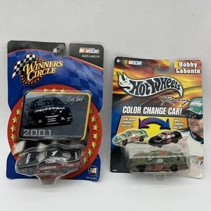 Hot Wheels Diecast Color Change NASCAR Car Bobby Labonte 2003 + 2001 #1 IROC - Picture 1 of 8