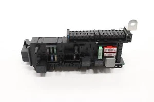 Mercedes SLC300 R172 2017-2020 terminal de batería caja de relé de fusibles OEM - Imagen 1 de 10