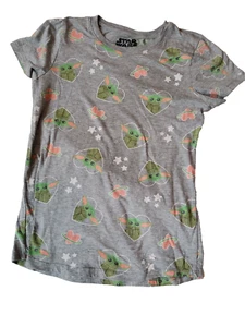 Star Wars Girls Baby Yoda T-shirt Gray Hearts XL 14/16 Saturn Star - Picture 1 of 4