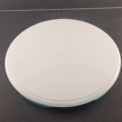 Wilton Trim N Turn Rotating Cake Decorator Decorating Turntable Display 12" - Image 1 of 4