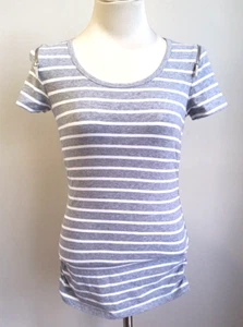 Michael Kors Striped Pearl Heather Tee Size Small Gray/White Zippered Shoulders - Picture 1 of 13