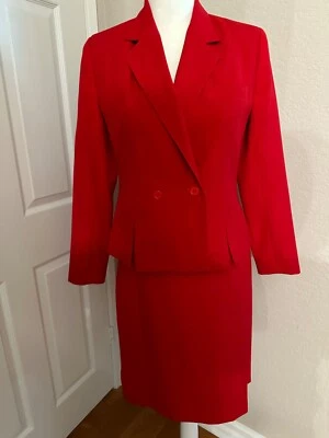 2 Pc  SKIRT SUIT, RED, SIZE 6 - Image 1 of 4